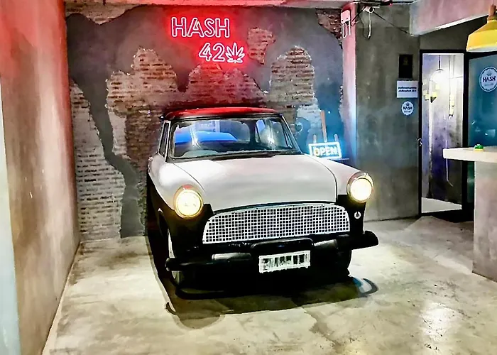 Capsule hotel Hash Capsule Silom Soi 3