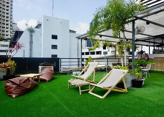 Hash Capsule Silom Soi 3 Capsule hotel *