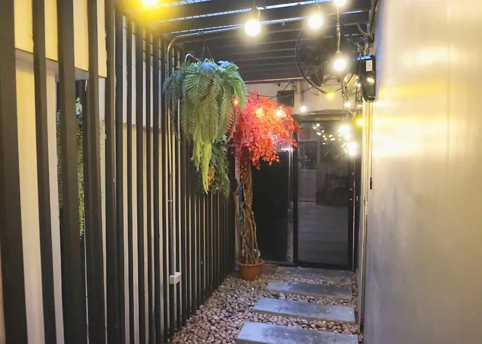 Hash Capsule Silom Soi 3 Capsule hotel *
